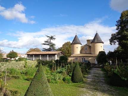 Vue depuis le jardin pédagogique, côté de Lescombes (2020) FMayer 